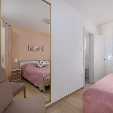 Emi Appartement *